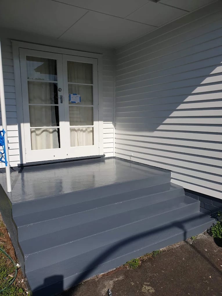 After: painting job by Master Painter Kevin Painting & Decoration
